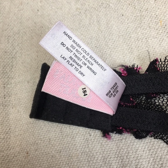 Victoria’s Secret ruffle and lace bow front bra S - Picture 4 of 8